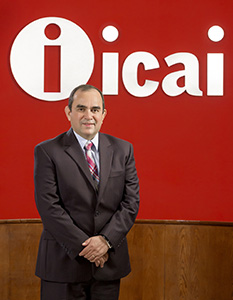Luis González Briseño 
